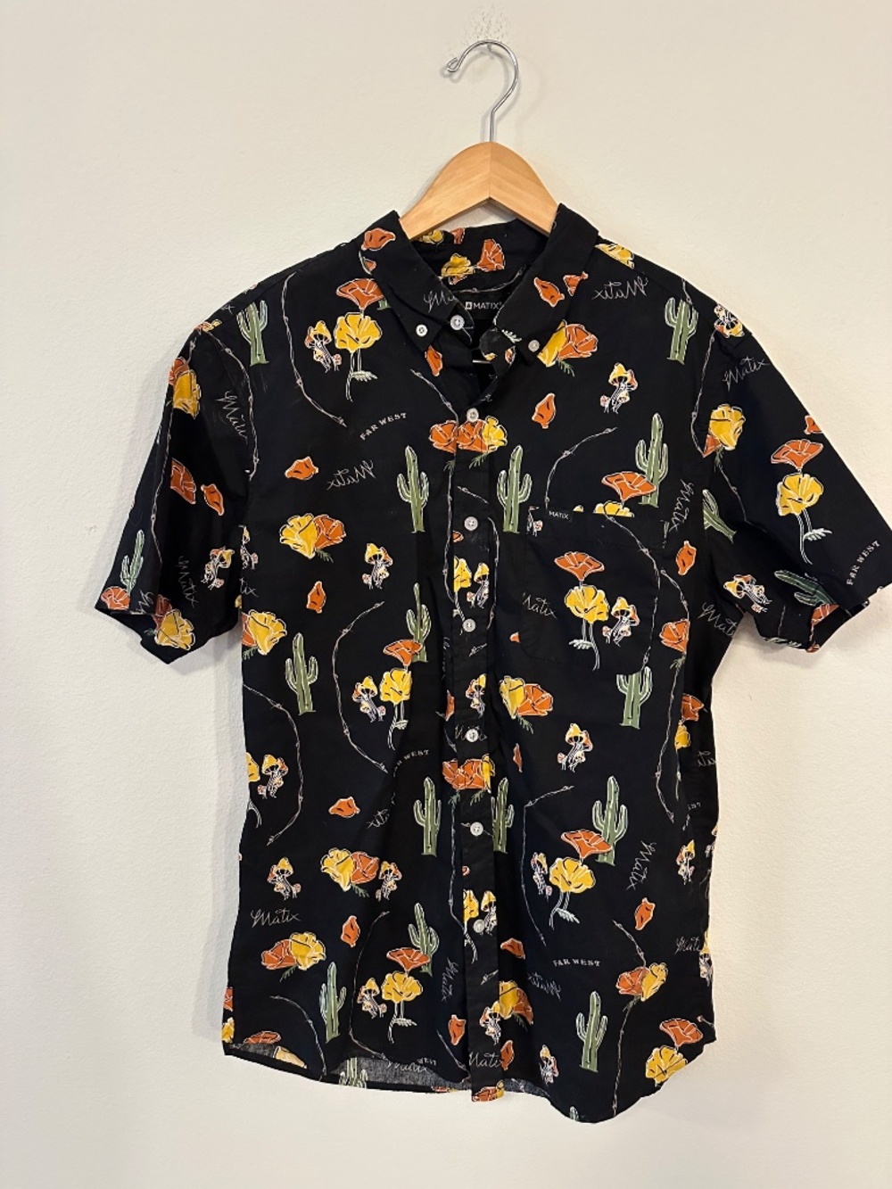 Matix Far West Desert Cactus Floral Button-Up Shirt Men's M